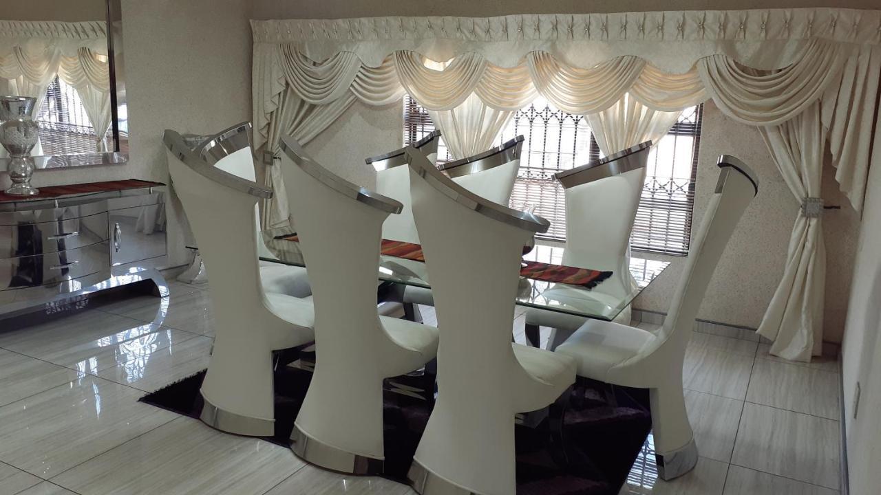 וויטבנק Angelocean Guest House מראה חיצוני תמונה