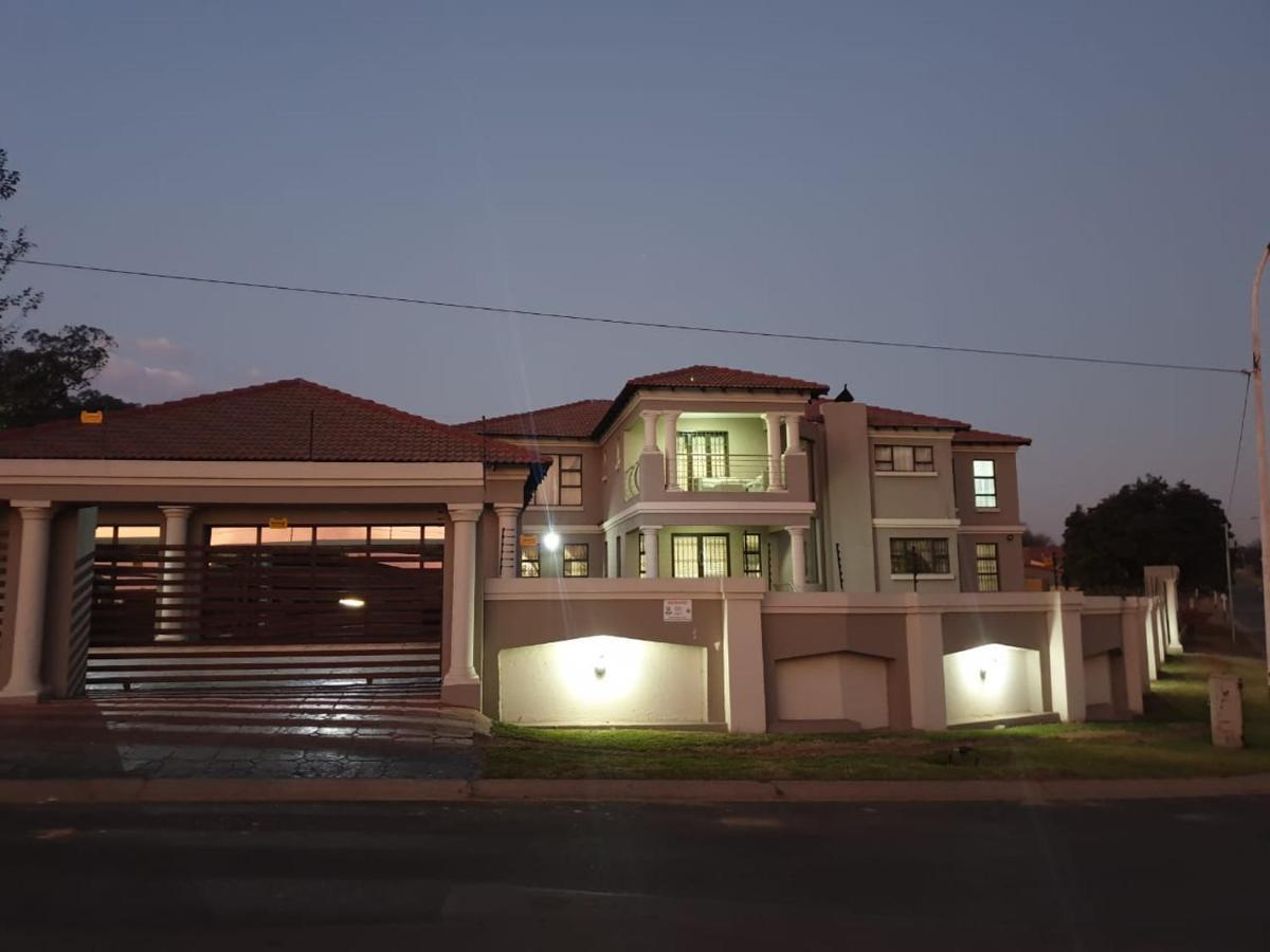 וויטבנק Angelocean Guest House מראה חיצוני תמונה