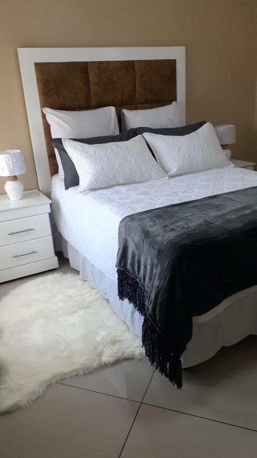 וויטבנק Angelocean Guest House מראה חיצוני תמונה