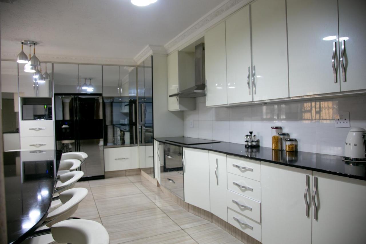 וויטבנק Angelocean Guest House מראה חיצוני תמונה